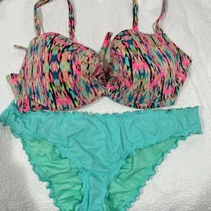 Bathing Suit 38DD, bottoms XL